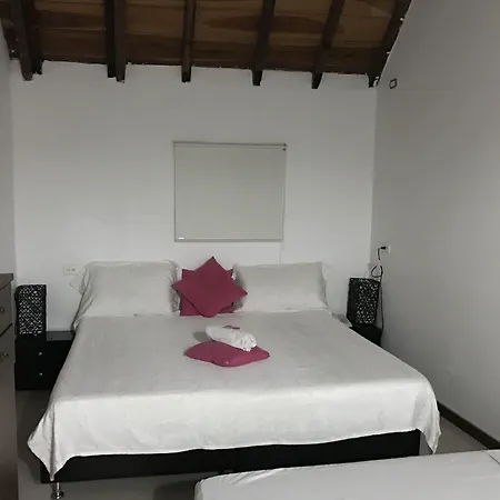 Casa Amanzi Hotel 2*