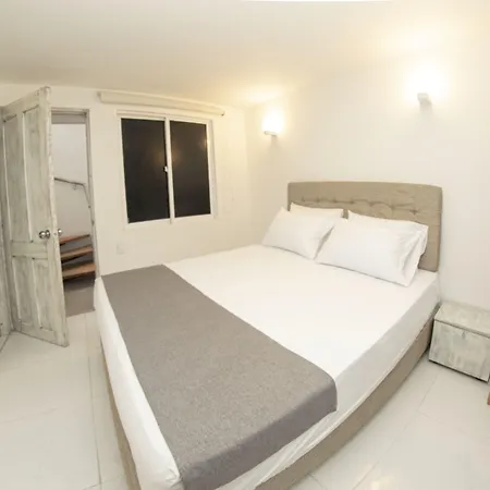 Casa Amanzi Hotel 2*